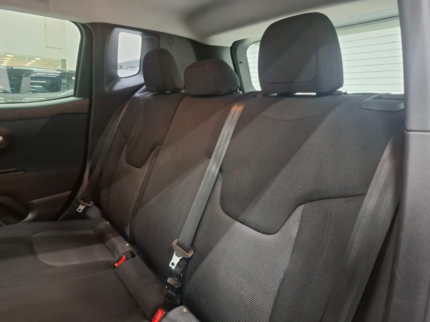 jeep renegade 1.8 16v flex longitude 4p automatico 2016 jeep renegade 1.8 16v flex longitude 4p automatico 2016