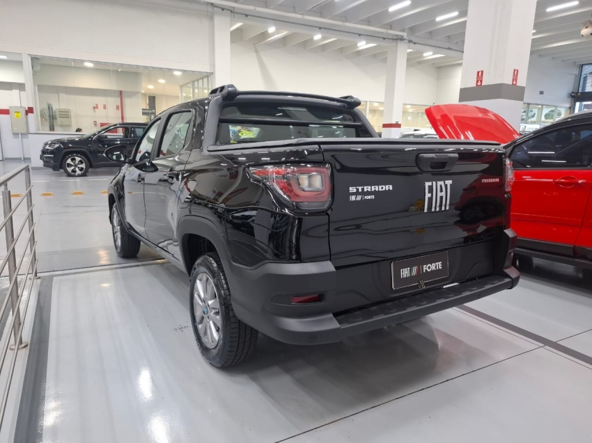fiat strada 1.3 firefly flex freedom cs manual 4p automatico 2025 fiat strada 1.3 firefly flex freedom cs manual 4p automatico 2025