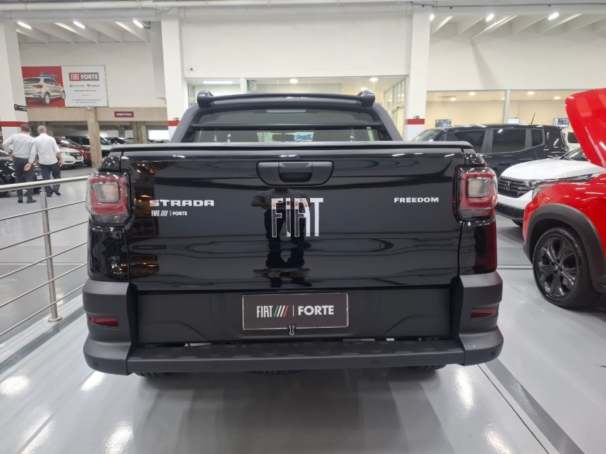 fiat strada 1.3 firefly flex freedom cs manual 4p automatico 2025 fiat strada 1.3 firefly flex freedom cs manual 4p automatico 2025