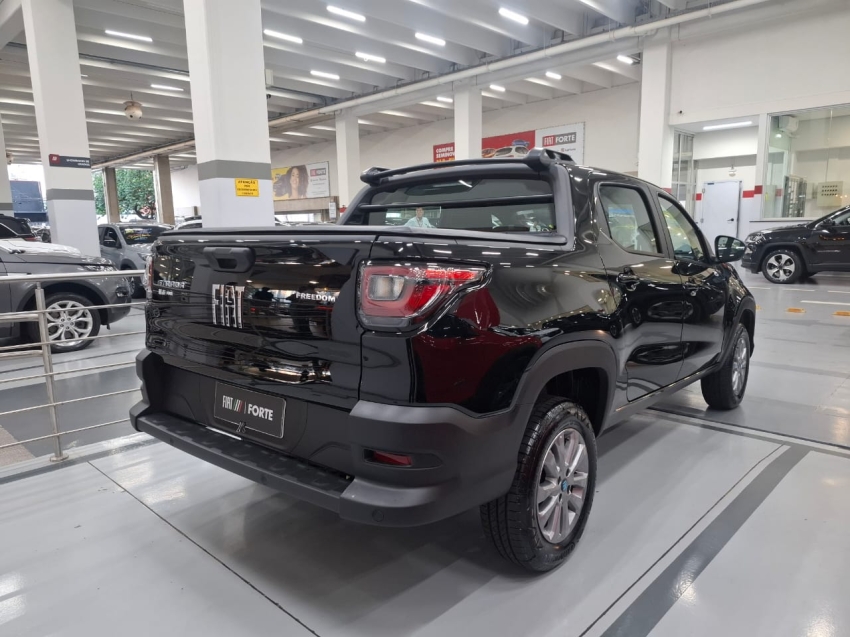 fiat strada 1.3 firefly flex freedom cs manual 4p automatico 2025 fiat strada 1.3 firefly flex freedom cs manual 4p automatico 2025