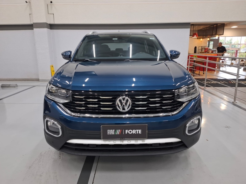 volkswagen t-cross 1.4 250 tsi total flex highline automatico 4p 2020 volkswagen t-cross 1.4 250 tsi total flex highline automatico 4p 2020