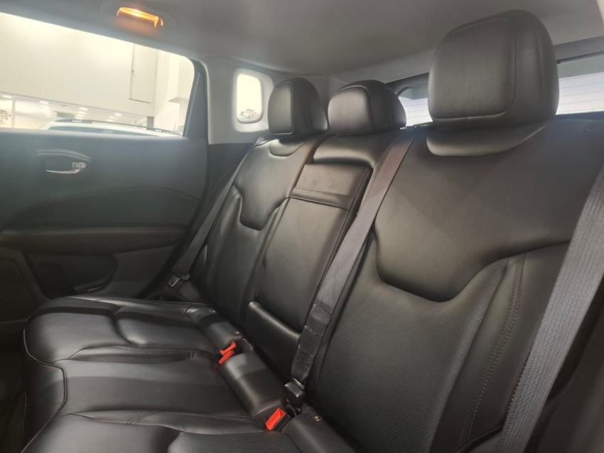 jeep compass 2.0 16v flex limited automatico 4p 2018 jeep compass 2.0 16v flex limited automatico 4p 2018