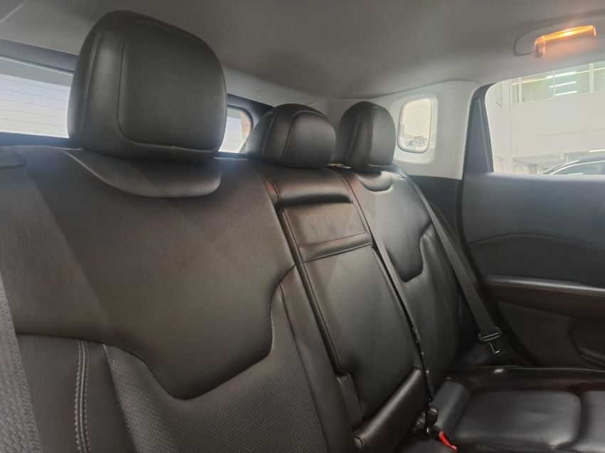 jeep compass 2.0 16v flex limited automatico 4p 2018 jeep compass 2.0 16v flex limited automatico 4p 2018