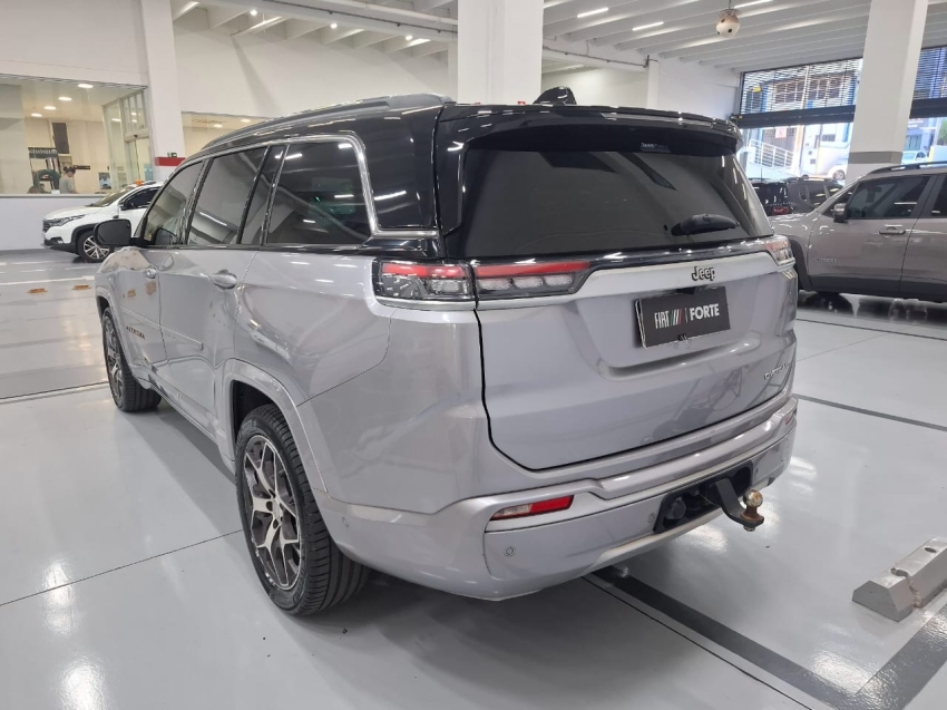 jeep commander 1.3 t270 turbo flex overland at6 4p automatico 2022 jeep commander 1.3 t270 turbo flex overland at6 4p automatico 2022