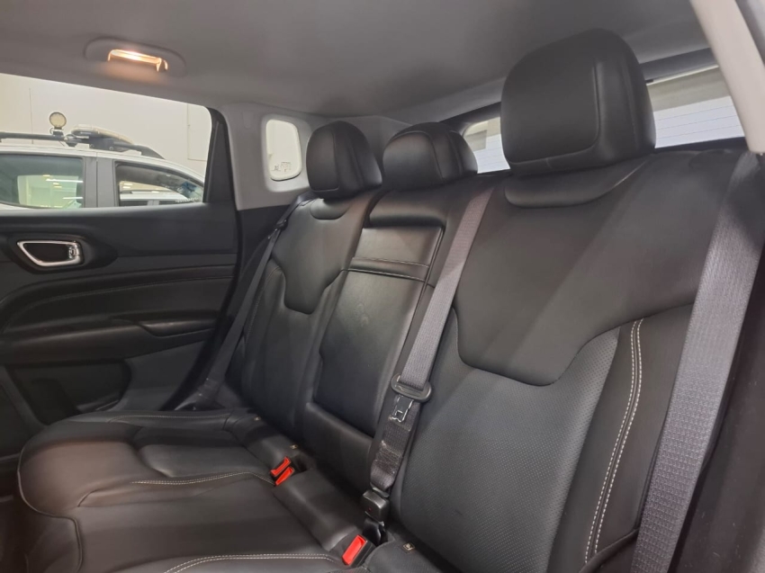jeep compass 1.3 t270 turbo flex longitude at6 4p automatico 2023 jeep compass 1.3 t270 turbo flex longitude at6 4p automatico 2023