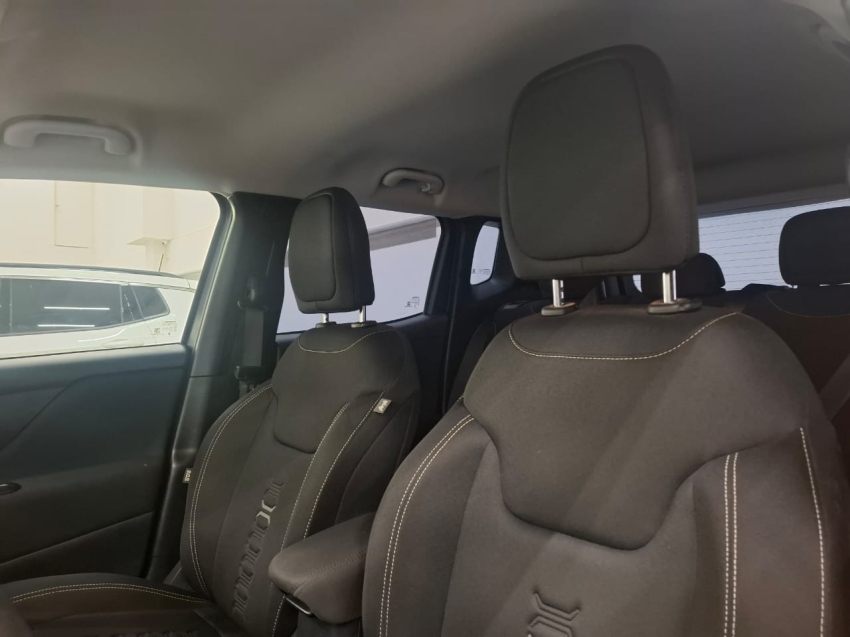jeep renegade 1.3 t270 turbo flex at6 4p automatico 2024 jeep renegade 1.3 t270 turbo flex at6 4p automatico 2024