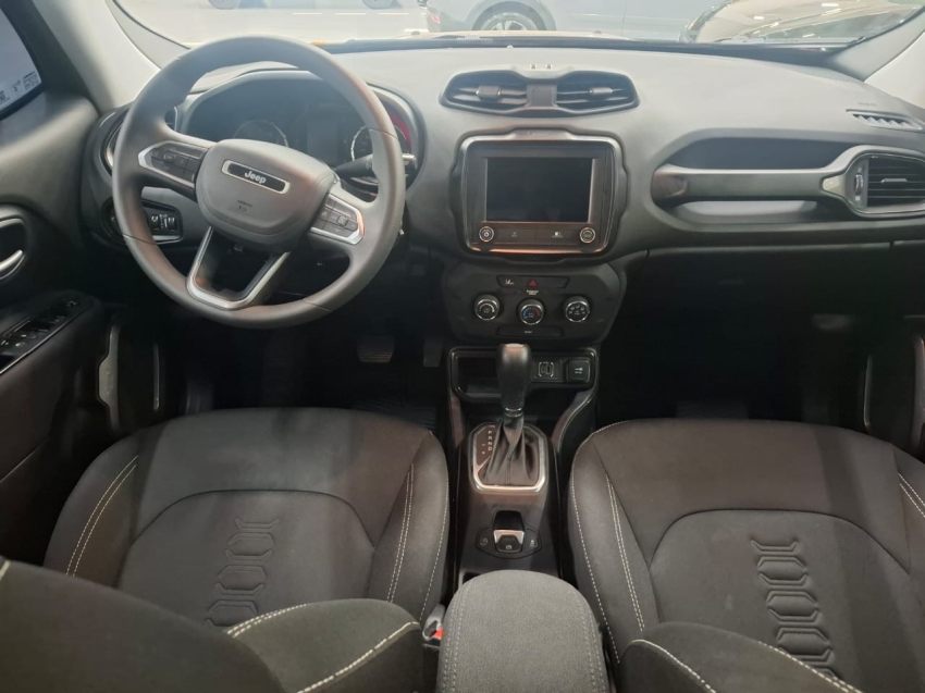 jeep renegade 1.3 t270 turbo flex at6 4p automatico 2024 jeep renegade 1.3 t270 turbo flex at6 4p automatico 2024