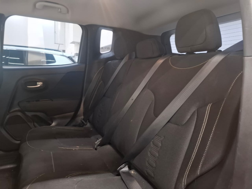 jeep renegade 1.3 t270 turbo flex at6 4p automatico 2024 jeep renegade 1.3 t270 turbo flex at6 4p automatico 2024