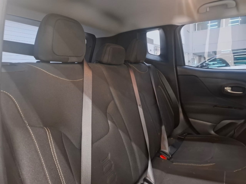 jeep renegade 1.3 t270 turbo flex at6 4p automatico 2024 jeep renegade 1.3 t270 turbo flex at6 4p automatico 2024