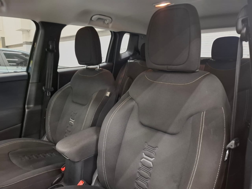 jeep renegade 1.3 t270 turbo flex sport at6 4p automatico 2023 jeep renegade 1.3 t270 turbo flex sport at6 4p automatico 2023