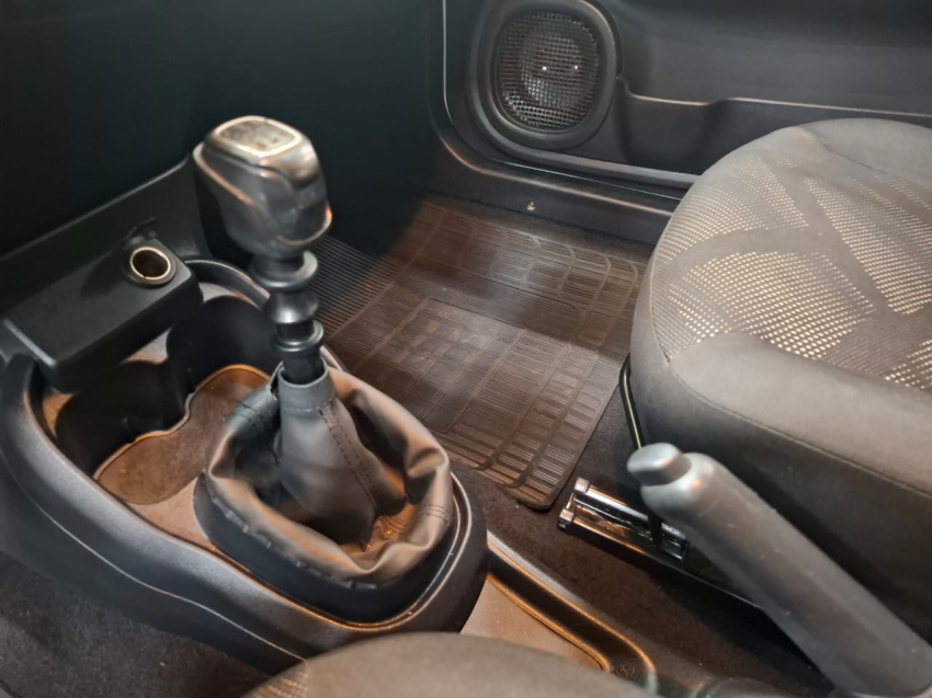 fiat mobi 1.0 evo flex way manual 4p 2019 fiat mobi 1.0 evo flex way manual 4p 2019