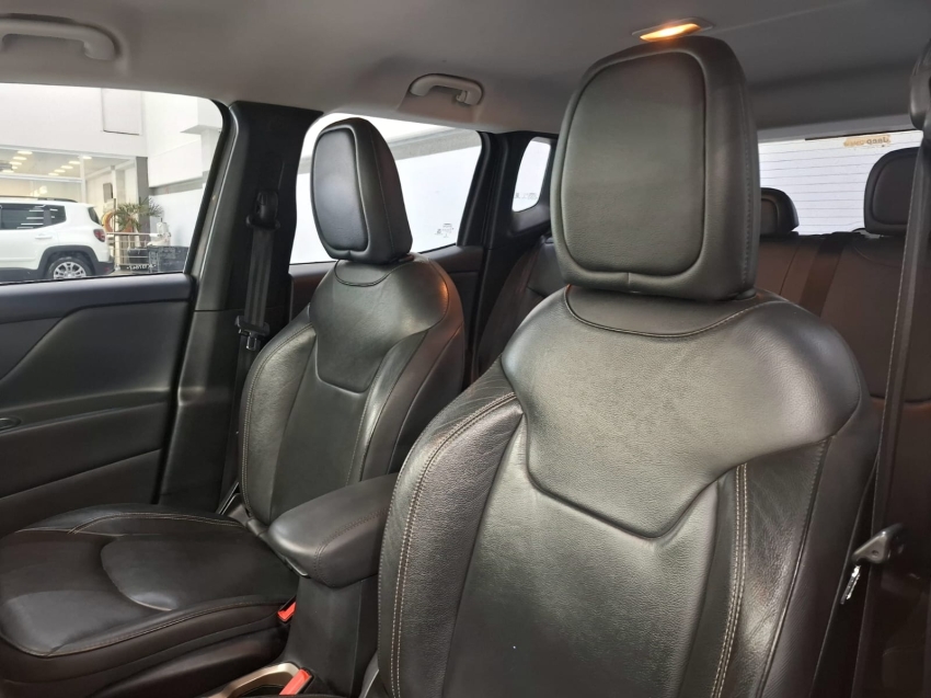 jeep renegade 1.8 16v flex longitude 4p automatico 2018 jeep renegade 1.8 16v flex longitude 4p automatico 2018