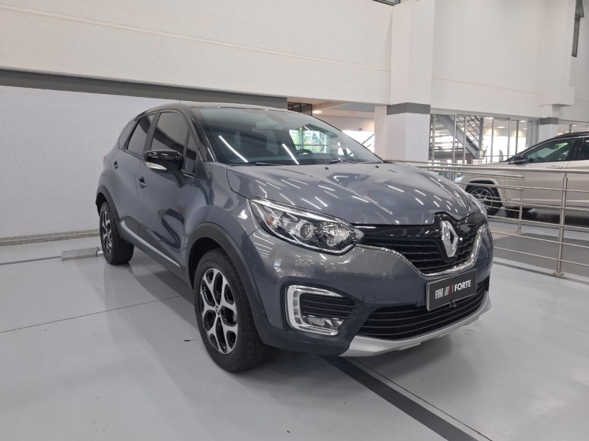 renault captur 2.0 16v hi-flex intense automatico flex 4p 2019 renault captur 2.0 16v hi-flex intense automatico flex 4p 2019