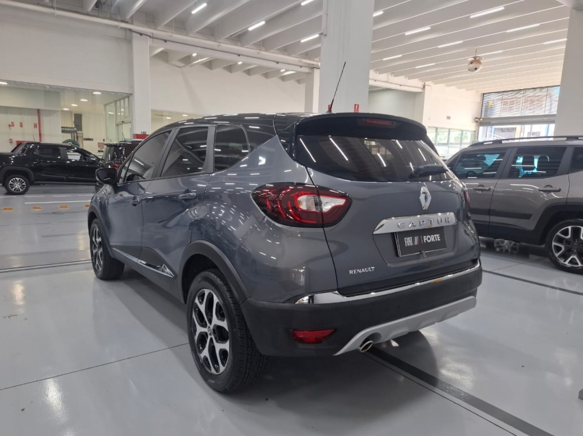 renault captur 2.0 16v hi-flex intense automatico flex 4p 2019 renault captur 2.0 16v hi-flex intense automatico flex 4p 2019