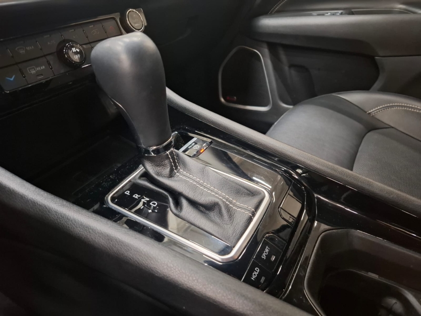 jeep compass 1.3 t270 turbo flex longitude at6 4p automatico 2023 jeep compass 1.3 t270 turbo flex longitude at6 4p automatico 2023