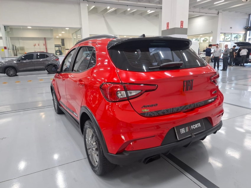 fiat argo 1.8 e.torq flex trekking at6 4p automatico 2021 fiat argo 1.8 e.torq flex trekking at6 4p automatico 2021