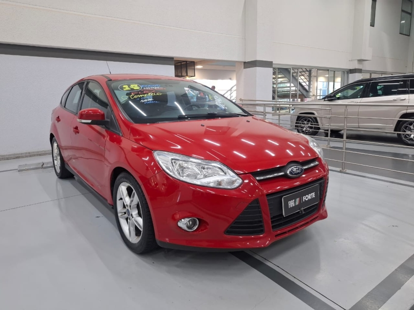ford focus 2.0 se hatch 16v flex 4p auto automatico 2014