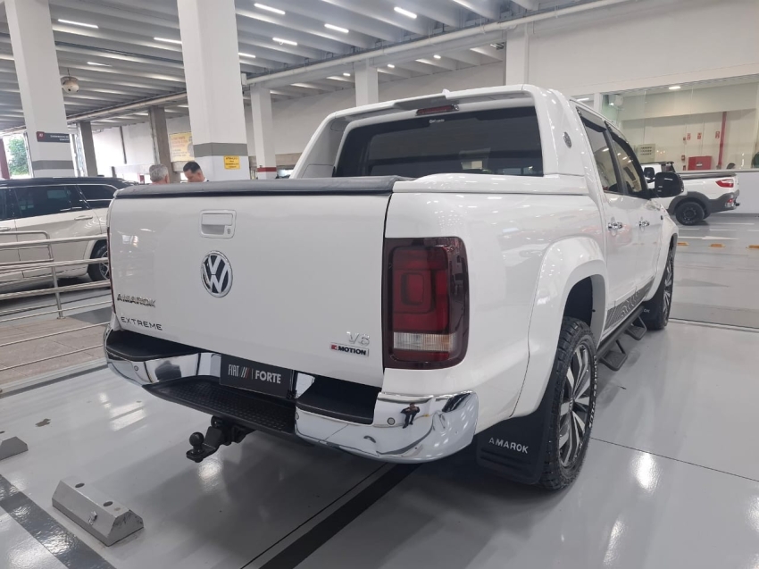 volkswagen amarok 3.0 v6 tdi diesel highline extreme cd 4motion automatico 4p 2022 volkswagen amarok 3.0 v6 tdi diesel highline extreme cd 4motion automatico 4p 2022