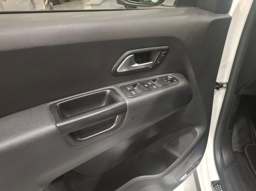 volkswagen amarok 3.0 v6 tdi diesel highline extreme cd 4motion automatico 4p 2022 volkswagen amarok 3.0 v6 tdi diesel highline extreme cd 4motion automatico 4p 2022