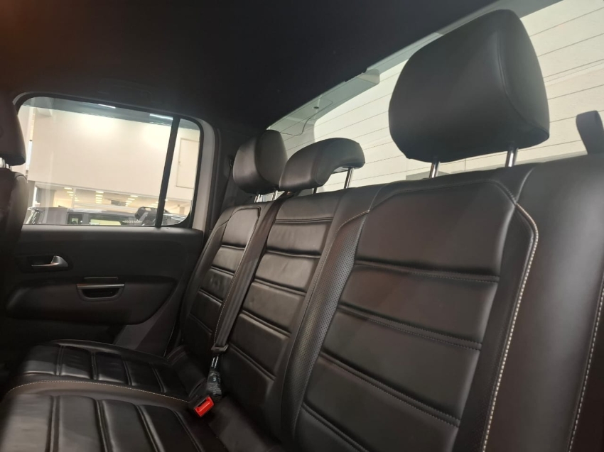 volkswagen amarok 3.0 v6 tdi diesel highline extreme cd 4motion automatico 4p 2022 volkswagen amarok 3.0 v6 tdi diesel highline extreme cd 4motion automatico 4p 2022