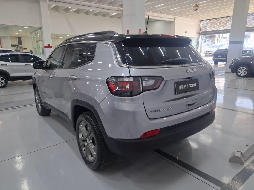 jeep compass 2.0 td350 turbo diesel longitude at9 4p automatico 2022 jeep compass 2.0 td350 turbo diesel longitude at9 4p automatico 2022