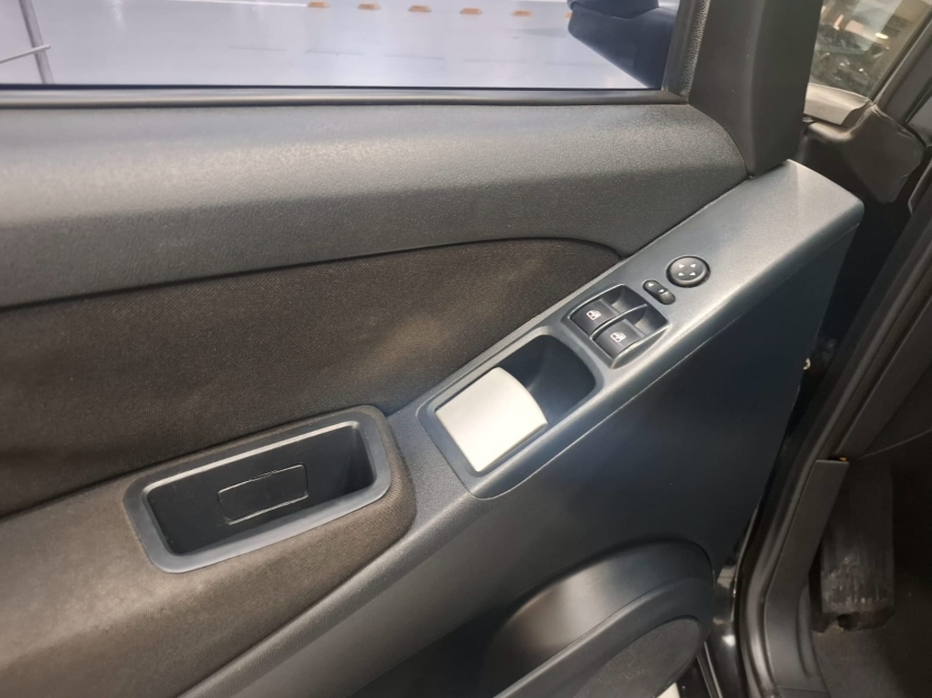 fiat idea 1.6 mpi essence 16v flex 4p automatizado automatico 2014 fiat idea 1.6 mpi essence 16v flex 4p automatizado automatico 2014