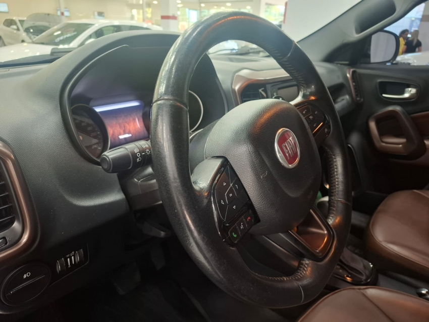 fiat toro 2.0 16v turbo diesel ranch 4wd at9 4p automatico 2019 fiat toro 2.0 16v turbo diesel ranch 4wd at9 4p automatico 2019