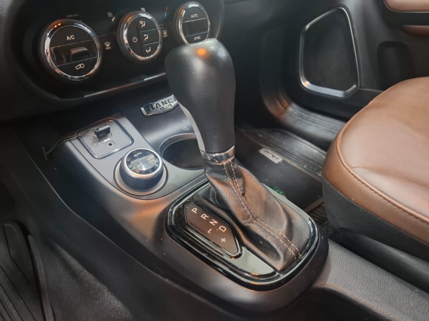 fiat toro 2.0 16v turbo diesel ranch 4wd at9 4p automatico 2019 fiat toro 2.0 16v turbo diesel ranch 4wd at9 4p automatico 2019