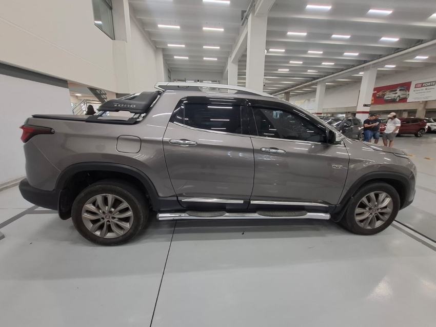 fiat toro 2.0 16v turbo diesel ranch 4wd at9 4p automatico 2019 fiat toro 2.0 16v turbo diesel ranch 4wd at9 4p automatico 2019