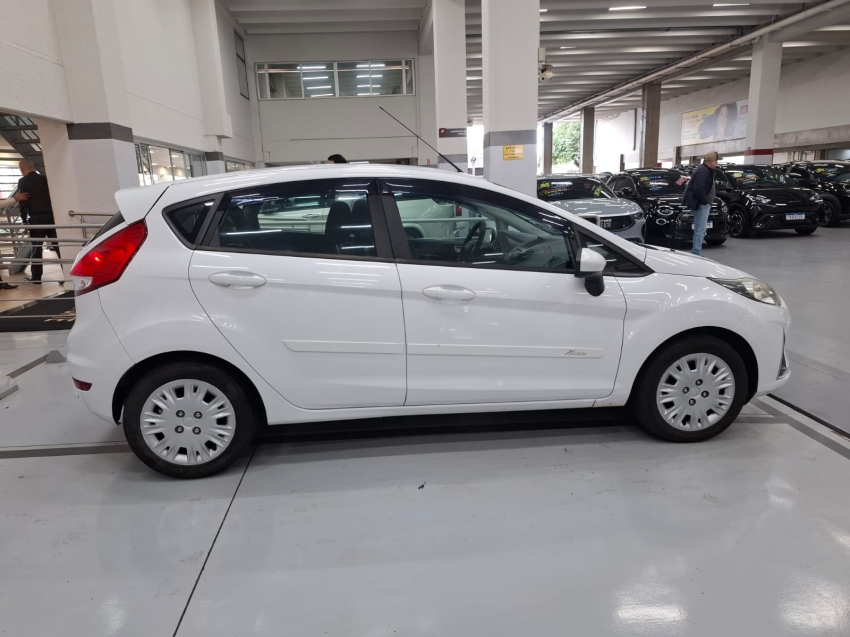 ford fiesta 1.6 ti-vct flex se manual 4p 2018 ford fiesta 1.6 ti-vct flex se manual 4p 2018