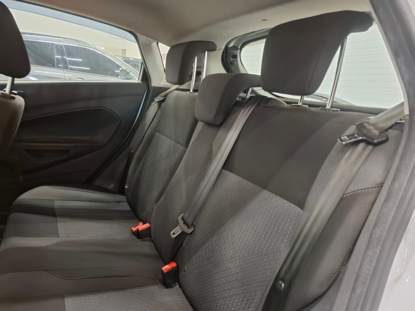 ford fiesta 1.6 ti-vct flex se manual 4p 2018 ford fiesta 1.6 ti-vct flex se manual 4p 2018