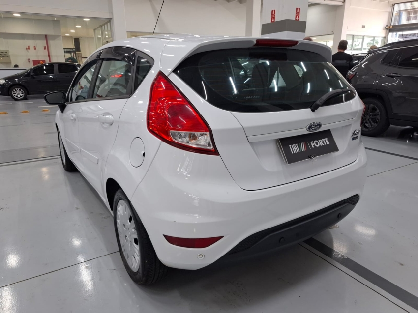 ford fiesta 1.6 ti-vct flex se manual 4p 2018 ford fiesta 1.6 ti-vct flex se manual 4p 2018