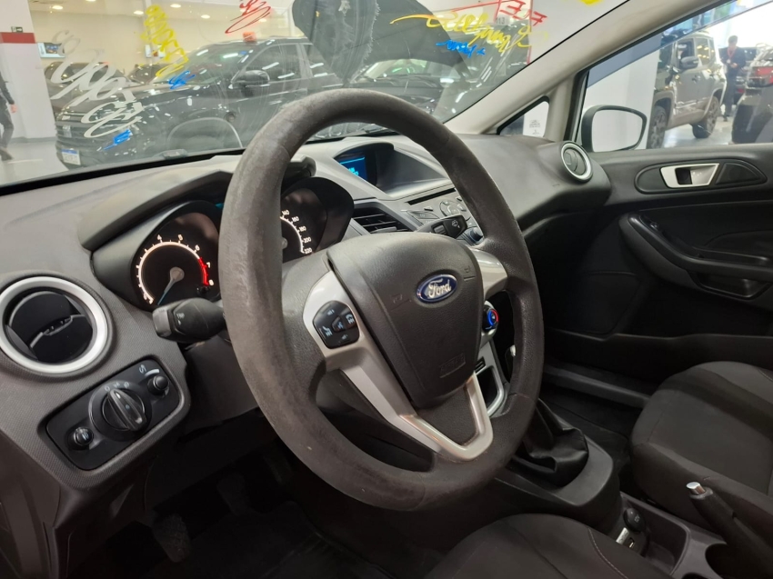 ford fiesta 1.6 ti-vct flex se manual 4p 2018 ford fiesta 1.6 ti-vct flex se manual 4p 2018