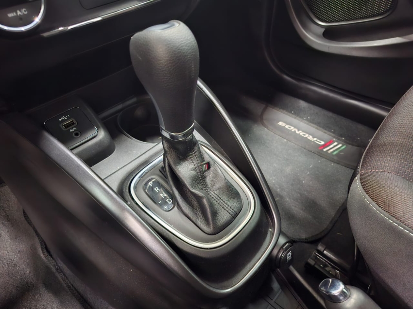 fiat cronos 1.8 e.torq flex precision at6 4p automatico 2021 fiat cronos 1.8 e.torq flex precision at6 4p automatico 2021