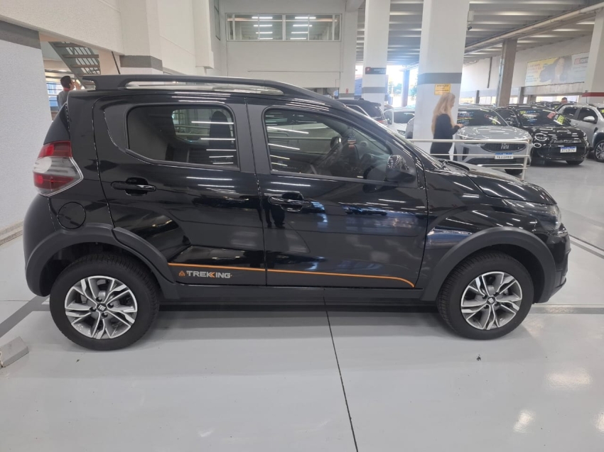 fiat mobi 1.0 evo flex trekking manual 4p 2024 fiat mobi 1.0 evo flex trekking manual 4p 2024