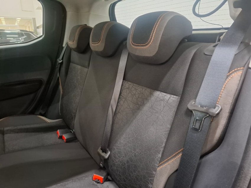 fiat mobi 1.0 evo flex trekking manual 4p 2024 fiat mobi 1.0 evo flex trekking manual 4p 2024