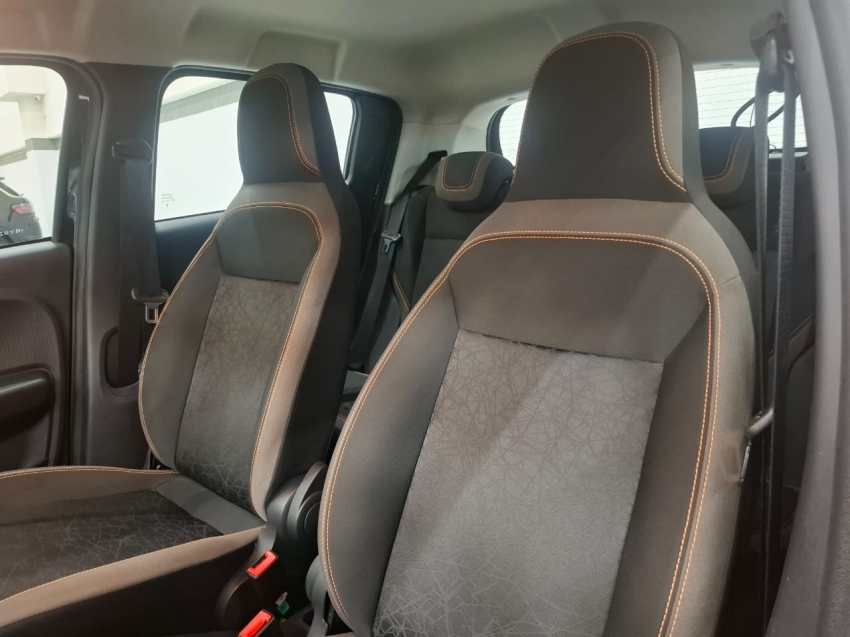 fiat mobi 1.0 evo flex trekking manual 4p 2024 fiat mobi 1.0 evo flex trekking manual 4p 2024