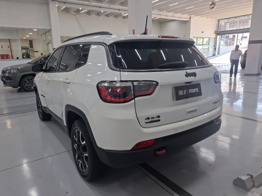 jeep compass 2.0 16v diesel longitude 4x4 automatico 4p 2017