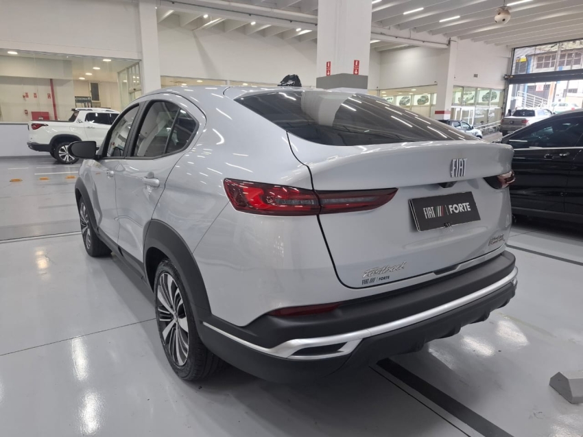 fiat fastback 1.0 turbo 200 flex audace cvt 4p automatico 2024 fiat fastback 1.0 turbo 200 flex audace cvt 4p automatico 2024