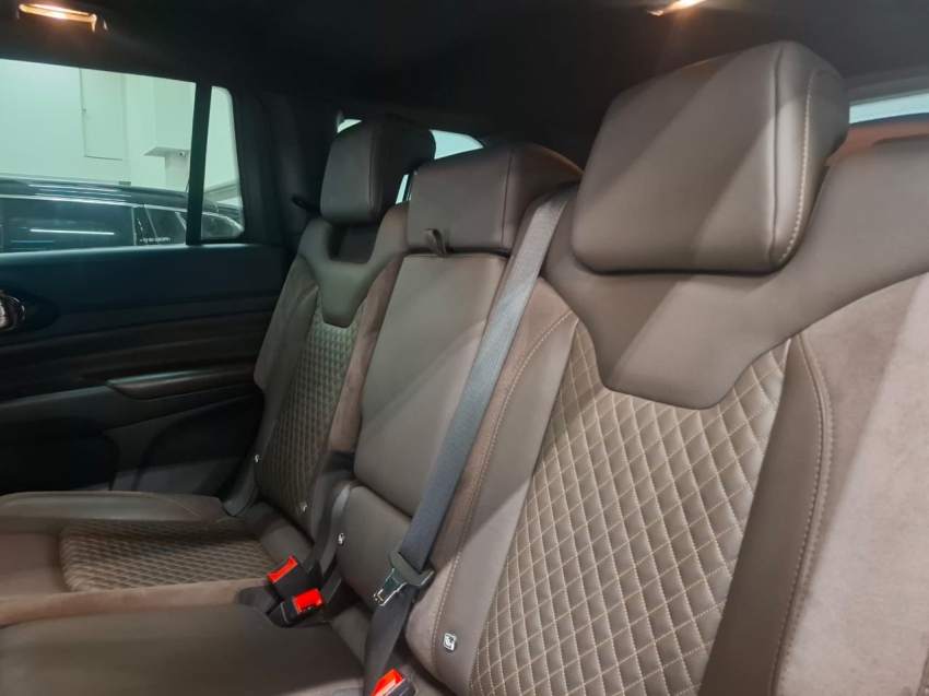 jeep commander 2.0 td380 turbo diesel overland at9 4p automatico 2023 jeep commander 2.0 td380 turbo diesel overland at9 4p automatico 2023