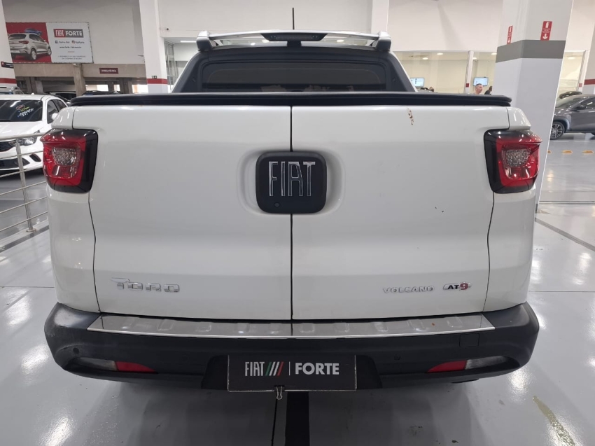 fiat toro 2.0 16v turbo diesel volcano 4wd at9 4p automatico 2020 fiat toro 2.0 16v turbo diesel volcano 4wd at9 4p automatico 2020