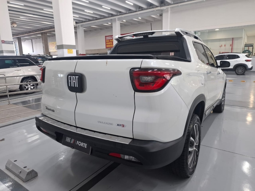fiat toro 2.0 16v turbo diesel volcano 4wd at9 4p automatico 2020 fiat toro 2.0 16v turbo diesel volcano 4wd at9 4p automatico 2020