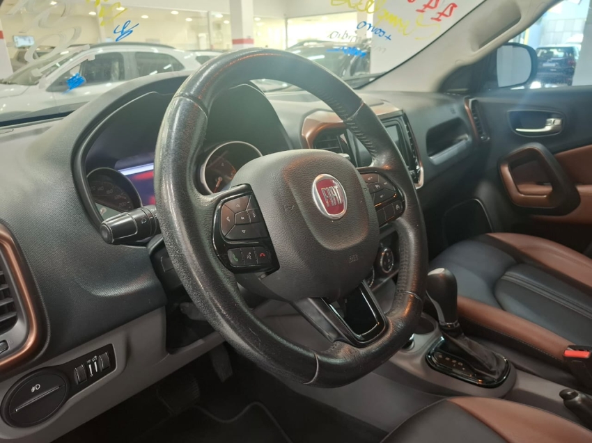 fiat toro 2.0 16v turbo diesel volcano 4wd at9 4p automatico 2020 fiat toro 2.0 16v turbo diesel volcano 4wd at9 4p automatico 2020