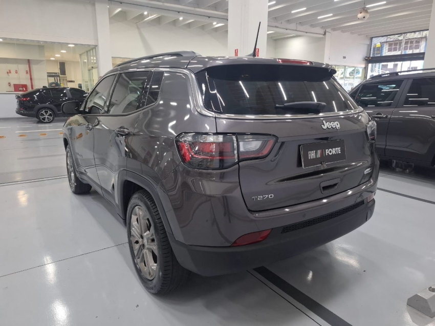 jeep compass 1.3 t270 turbo flex longitude at6 4p automatico 2024 jeep compass 1.3 t270 turbo flex longitude at6 4p automatico 2024