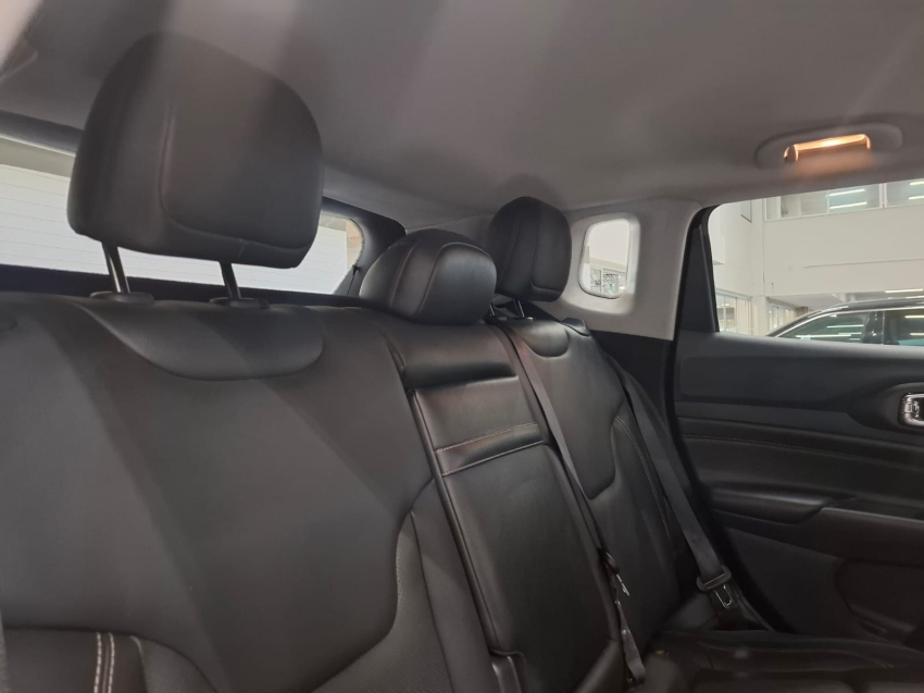 jeep compass 1.3 t270 turbo flex longitude at6 4p automatico 2023 jeep compass 1.3 t270 turbo flex longitude at6 4p automatico 2023