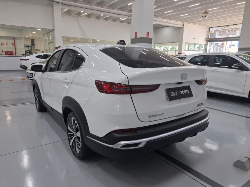 fiat fastback 1.0 turbo 200 flex audace cvt 4p automatico 2023 fiat fastback 1.0 turbo 200 flex audace cvt 4p automatico 2023