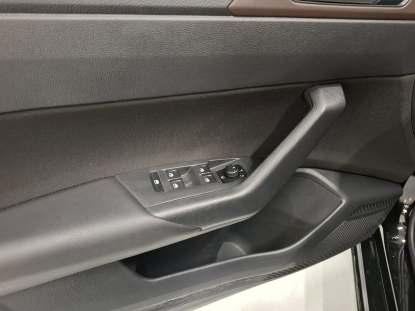 volkswagen virtus 1.0 200 tsi highline automatico flex 4p 2025 volkswagen virtus 1.0 200 tsi highline automatico flex 4p 2025