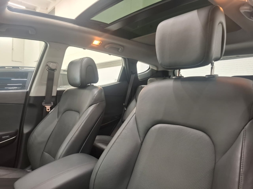 hyundai santa fe 3.3 mpfi 4x4 7 lugares v6 270cv gasolina 4p automatico 2018 hyundai santa fe 3.3 mpfi 4x4 7 lugares v6 270cv gasolina 4p automatico 2018