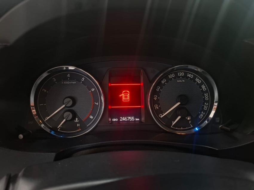 toyota corolla 2.0 xei 16v flex 4p automatico 2015 toyota corolla 2.0 xei 16v flex 4p automatico 2015