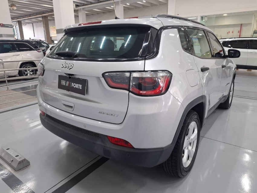 jeep compass 2.0 16v flex sport automatico 4p 2017 jeep compass 2.0 16v flex sport automatico 4p 2017